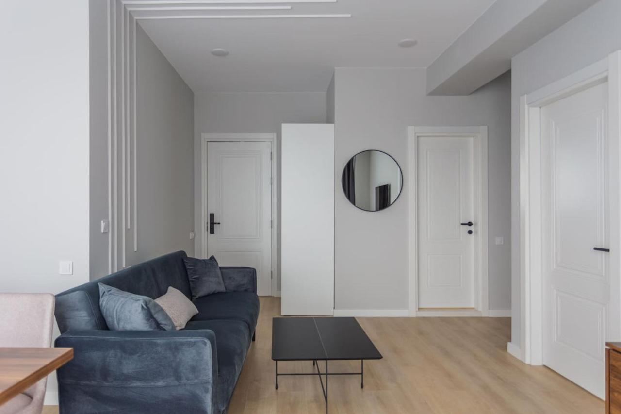 Nova Concierge Aparthotel Batumi Bagian luar foto